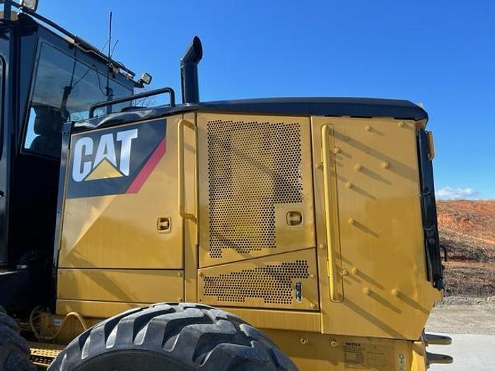 Used 2008 Caterpillar 140M