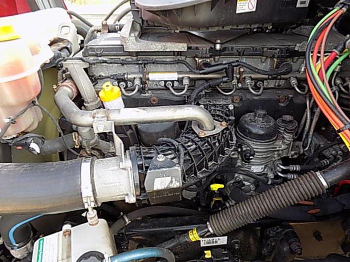 Used 2019 Freightliner Cascadia 126 **Automated Transmission**