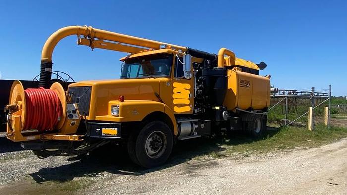 Used 1998 Volvo Safe Jet