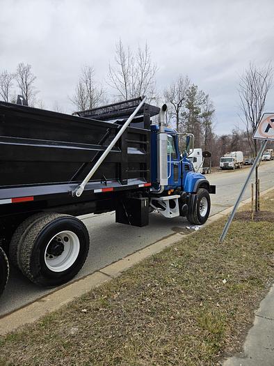 Used 2004 Mack *** ALLISON AUTOMATIC *** CV713 Granite
