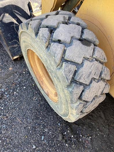 Used 2003 Caterpillar 262B