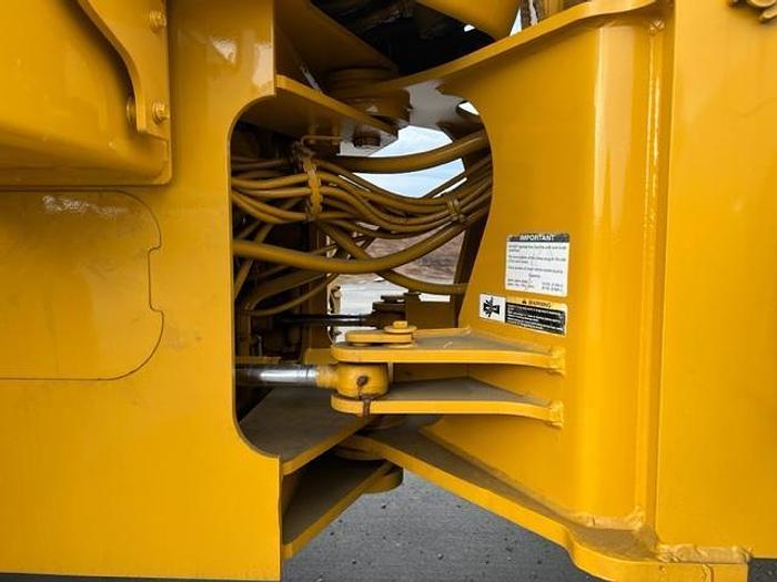 Used 2004 John Deere 544J