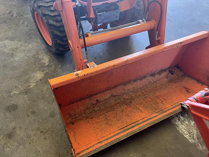 Used 2010 Kubota B2620