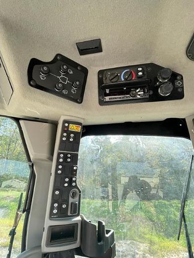 Used 2016 CATERPILLAR 12M