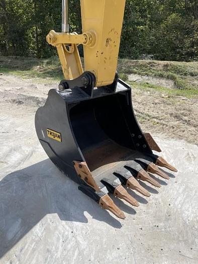 Used 2013 Caterpillar 320EL