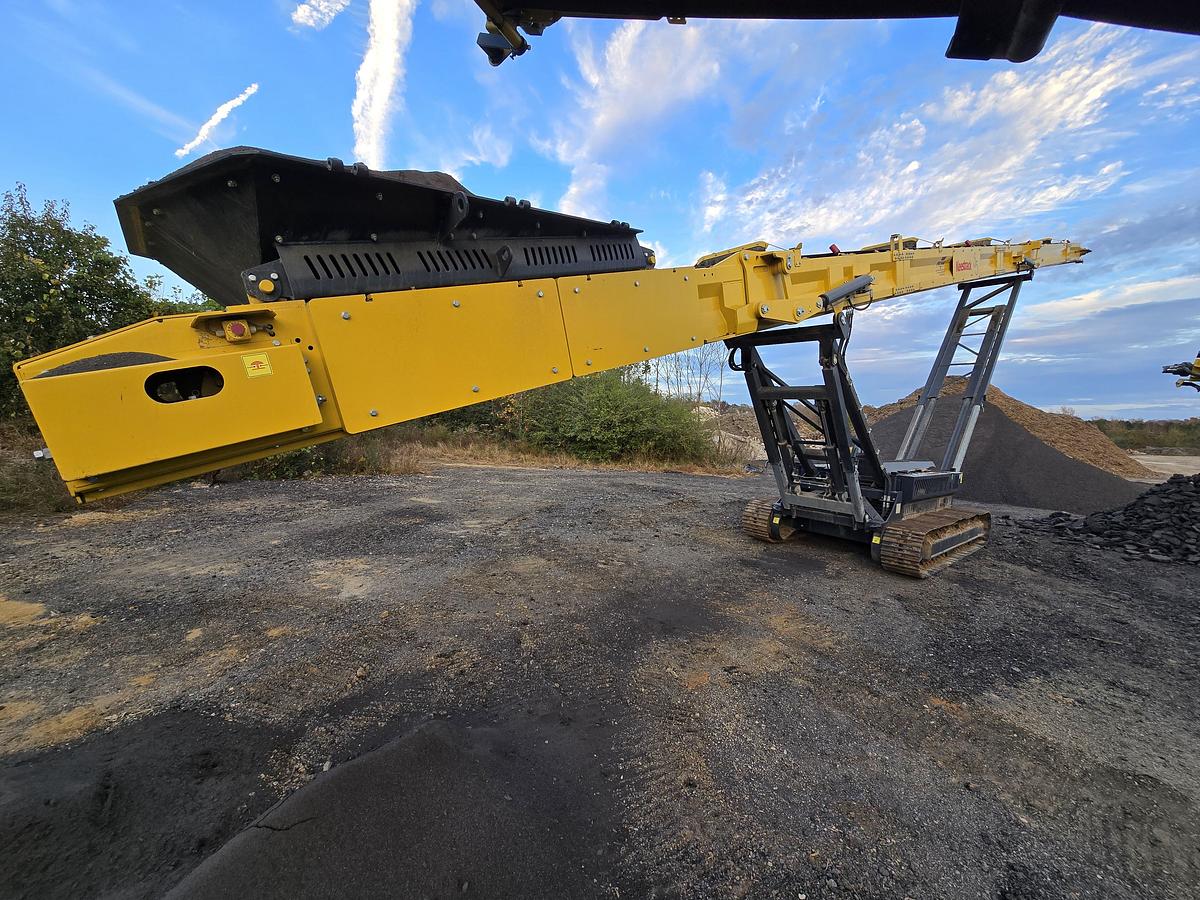 Used 2022 Keestrack S5 80ft stacker