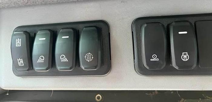 Used 2020 CATERPILLAR 299D3-XE