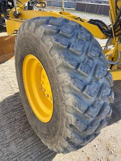 Used 2022 Komatsu GD655-7