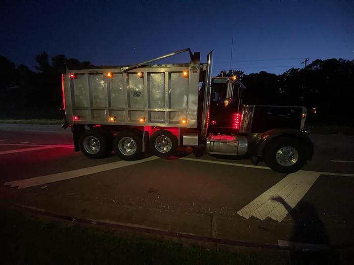 Used 1989 Peterbilt 379