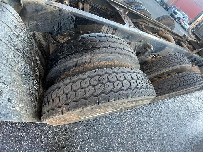 Used 2000 Western Star 4900 Dump Truck