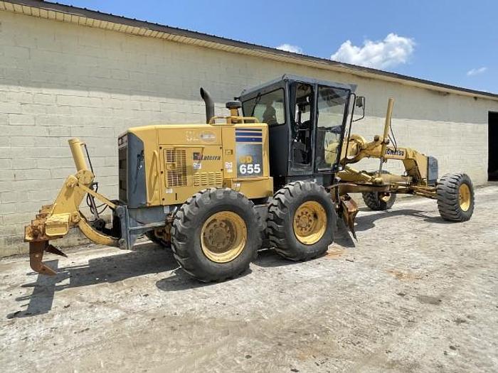 Used 2002 Komatsu GD655-3