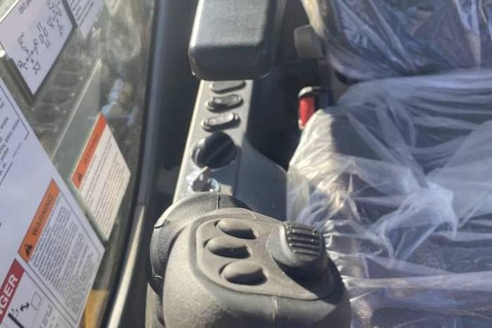 Used 2020 Komatsu PC130LC-11