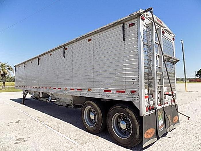 Used 2017 Timpte Hopper Bottom Trailer (Grain Trailer)