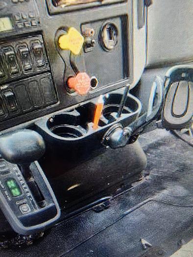 Used 2007 International 7400  *** Allison Auto ***