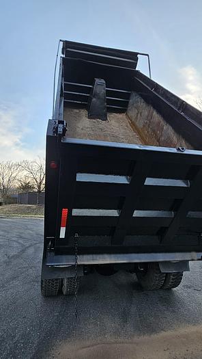 Used 2005 Mack *** ALLISON AUTOMATIC *** CV713 Granite