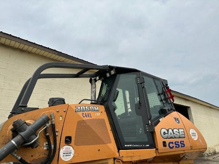 Used 2014 Case 2050M LGP