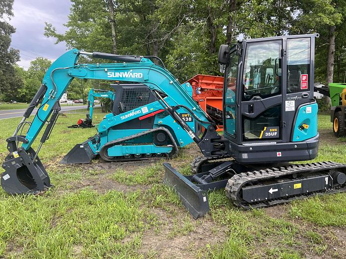 2024 Sunward SWE35UF