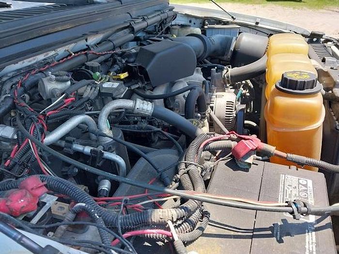 Used 2004 Ford F450 Altec Bucket Truck