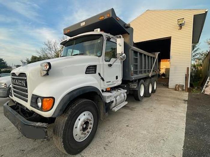 Used 2006 Mack *** ALLISON AUTOMATIC *** CV713 Granite