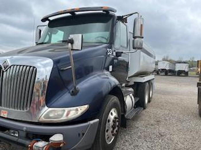 Used 2007 International Water Truck