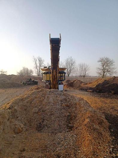 Used 1999 W.H.O Tub Grinder