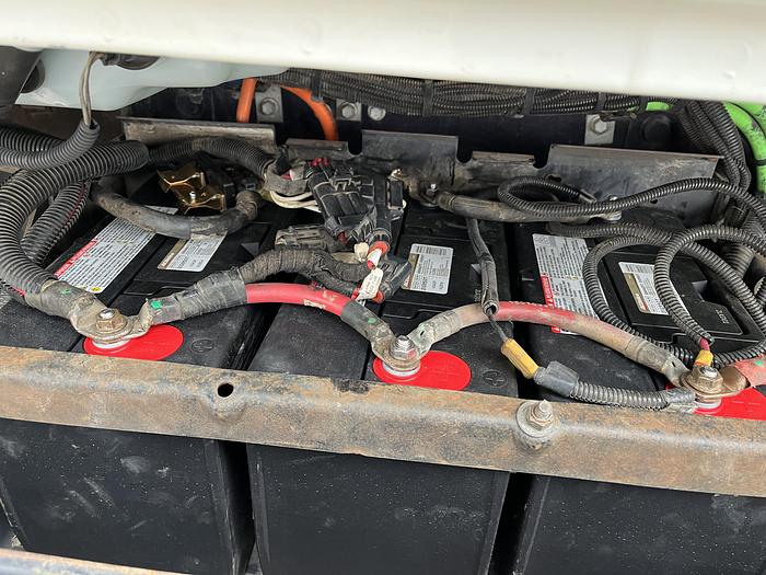 Used 2011 International 7400