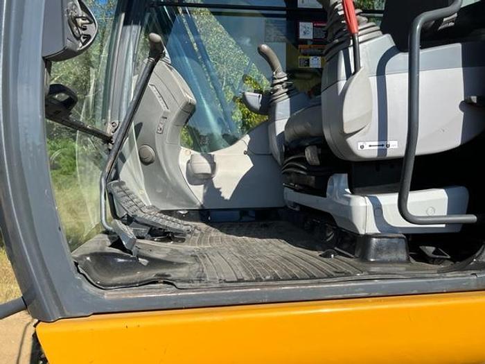 Used 2015 John Deere 350GLC