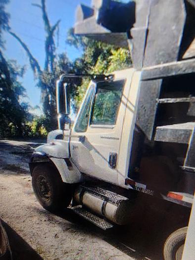 Used 2007 International 7400  *** Allison Auto ***