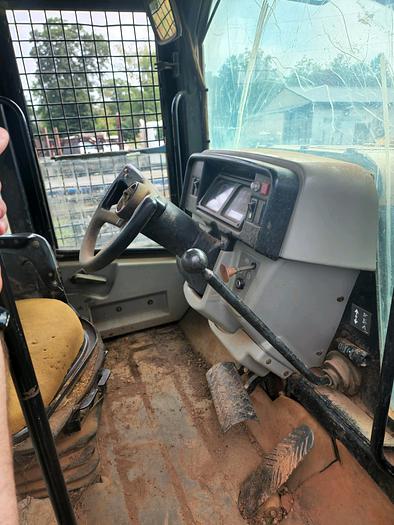 Used 2003 CATERPILLAR 525B