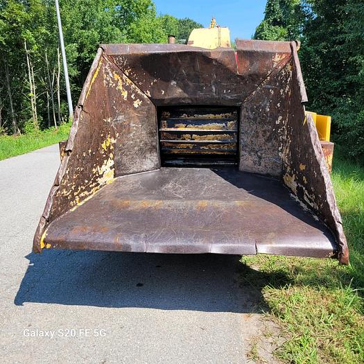 Used 2005 Dynamic 570 chipper