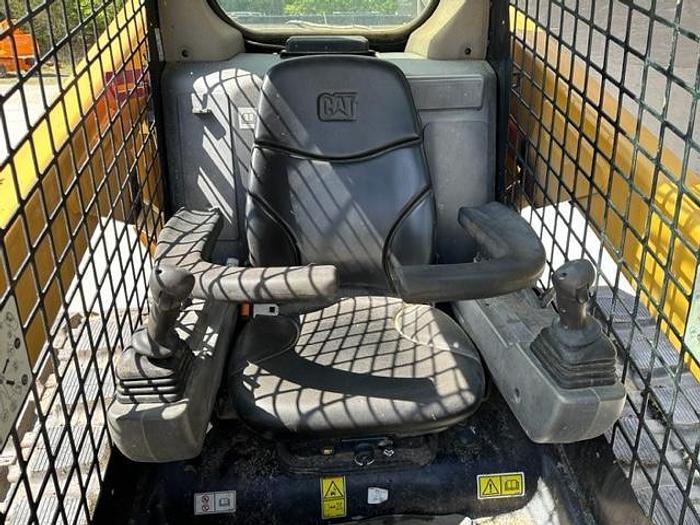 Used 2020 Caterpillar 289D3