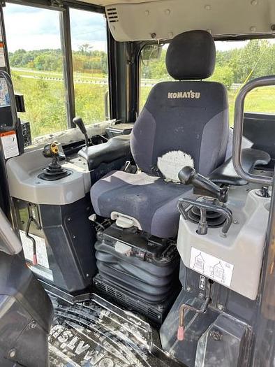 Used 2019 Komatsu D61PXI-24