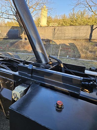 Used 2005 Mack *** ALLISON AUTOMATIC *** CV713 Granite