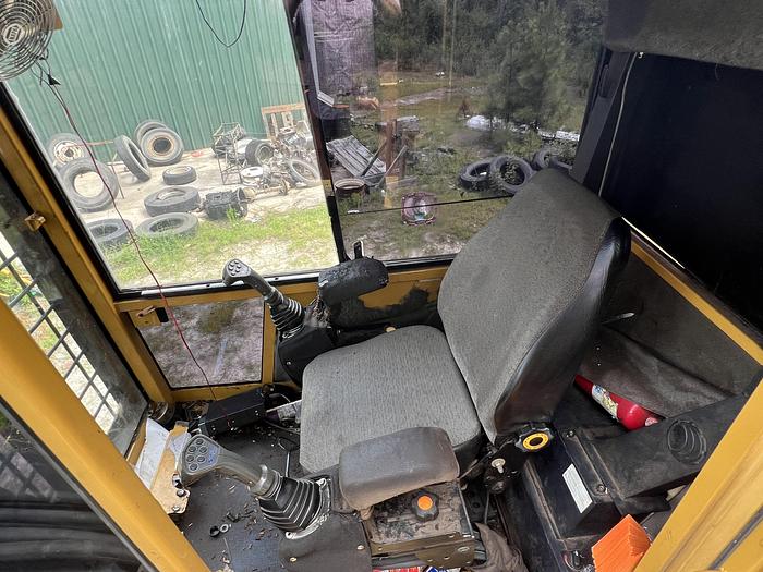 Used 2011 CAT 559-DS