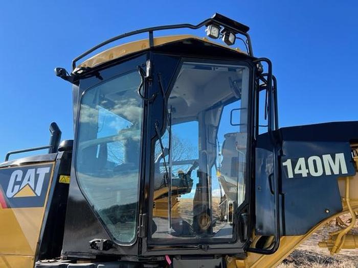 Used 2008 Caterpillar 140M