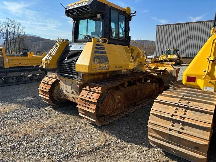 Used 2020 Komatsu D61EX-24