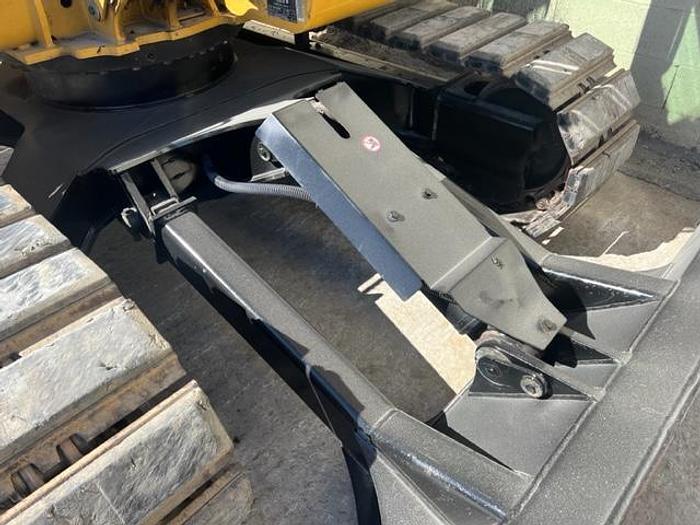 Used 2017 CATERPILLAR 307E2