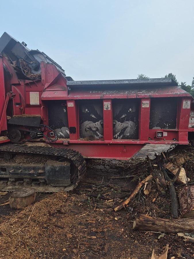 Used 2010 Bandit 4680T with chipping and grinding package