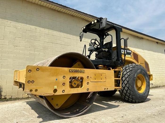 Used 2017 Caterpillar CS54B
