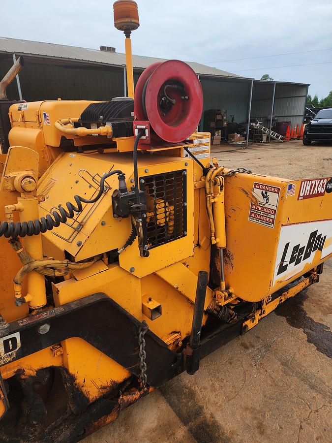 Used 2006 LeeBoy L8515R