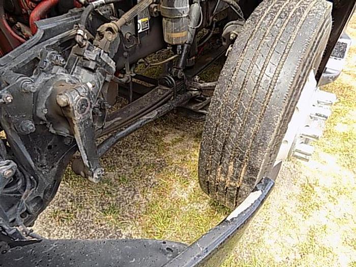 Used 2013 Peterbilt 587 T/A Tractor