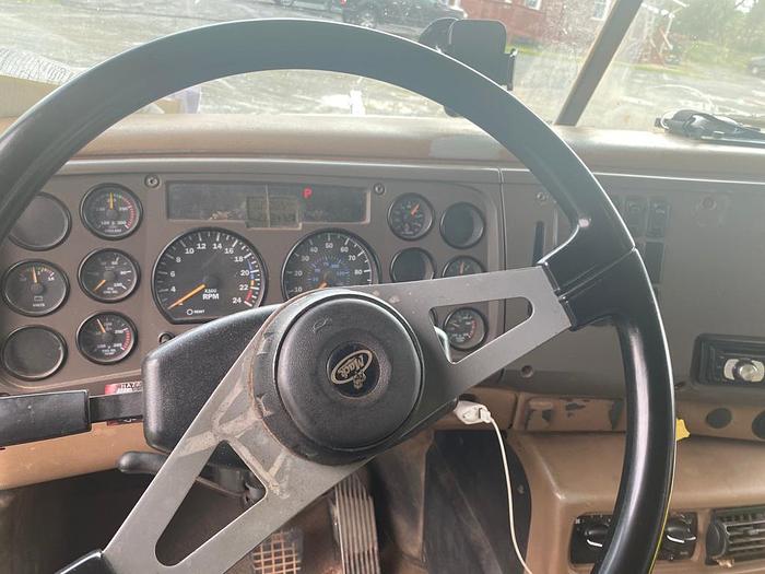 Used 2005 Mack *** ALLISON AUTOMATIC *** CV713 Granite