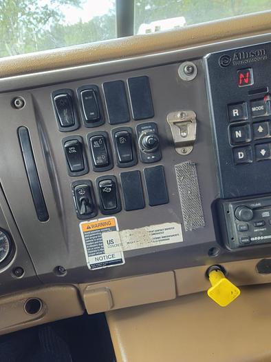 Used 2006 Mack *** ALLISON AUTOMATIC *** CV713 Granite