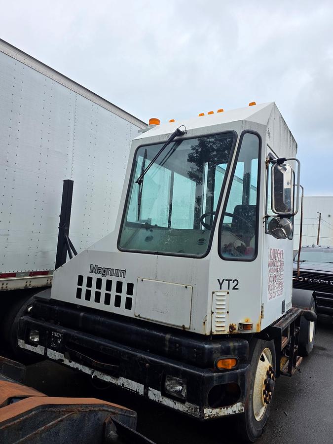 Used 2006  Sisu