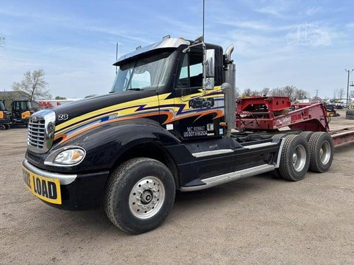 Used 2001 Freight line  Columbia 120/ Wet Line Kit 