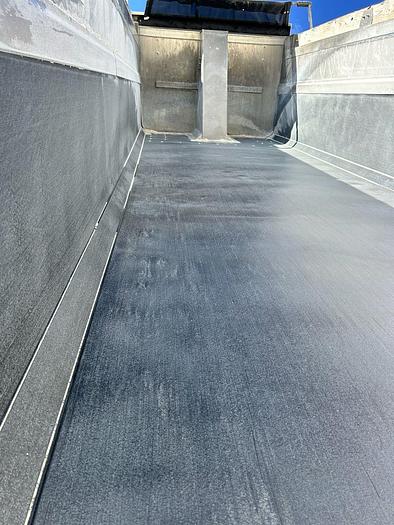 Used 2018 East East 30-33