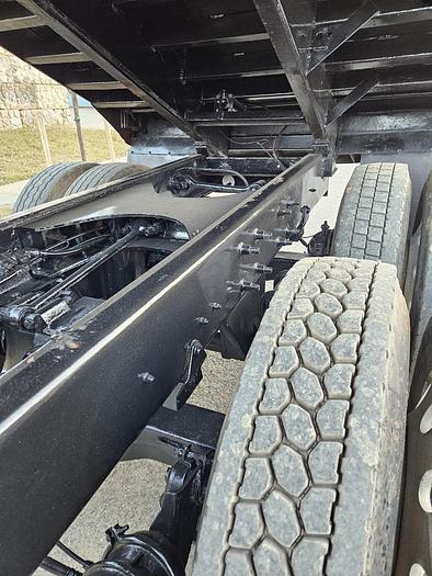 Used 2005 Mack *** ALLISON AUTOMATIC *** CV713 Granite