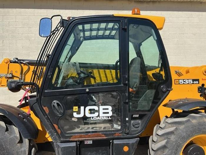 Used 2018 JCB 535-95