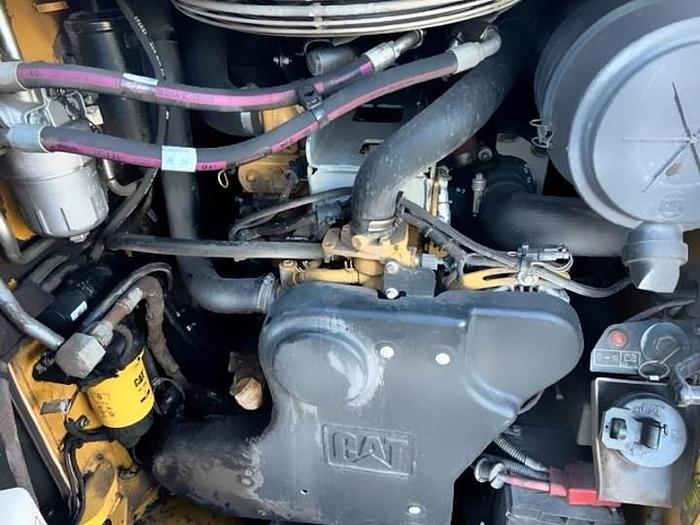 Used 2020 CATERPILLAR 299D3-XE