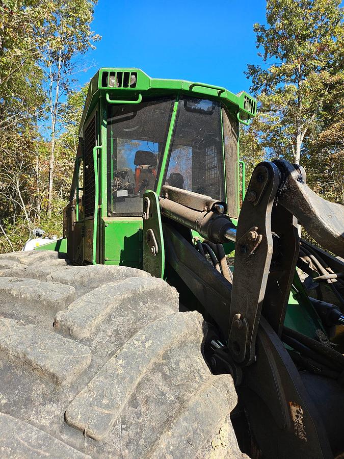 Used 2016 John Deere 843L Fellerbuc
